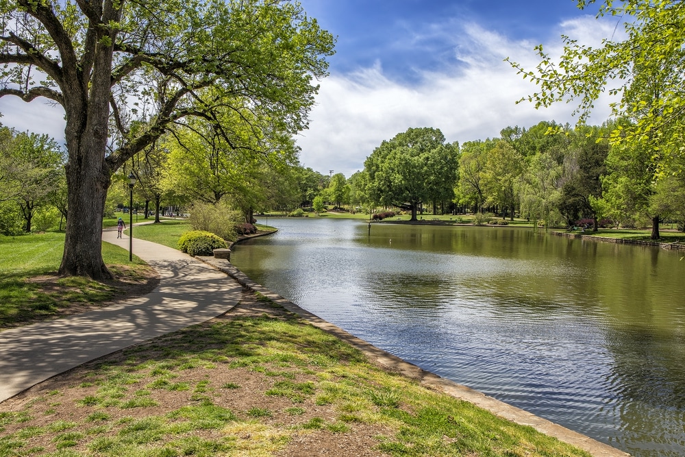 A,Beautiful,Spring,Day,In,Freedom,Park,,Charlotte,Nc
